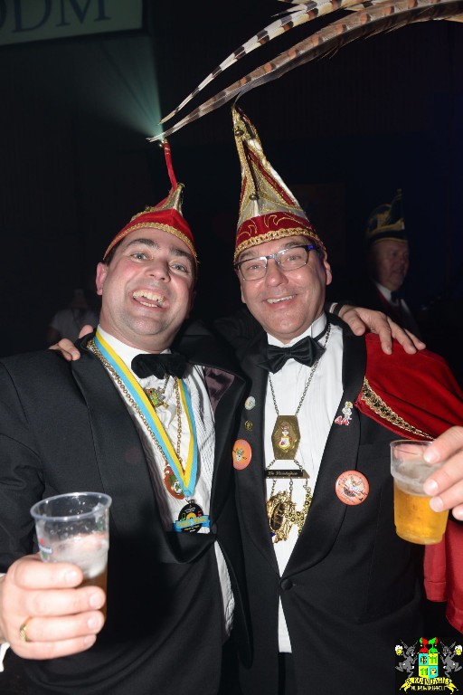 ../Images/Het Opwarmbal 464.jpg